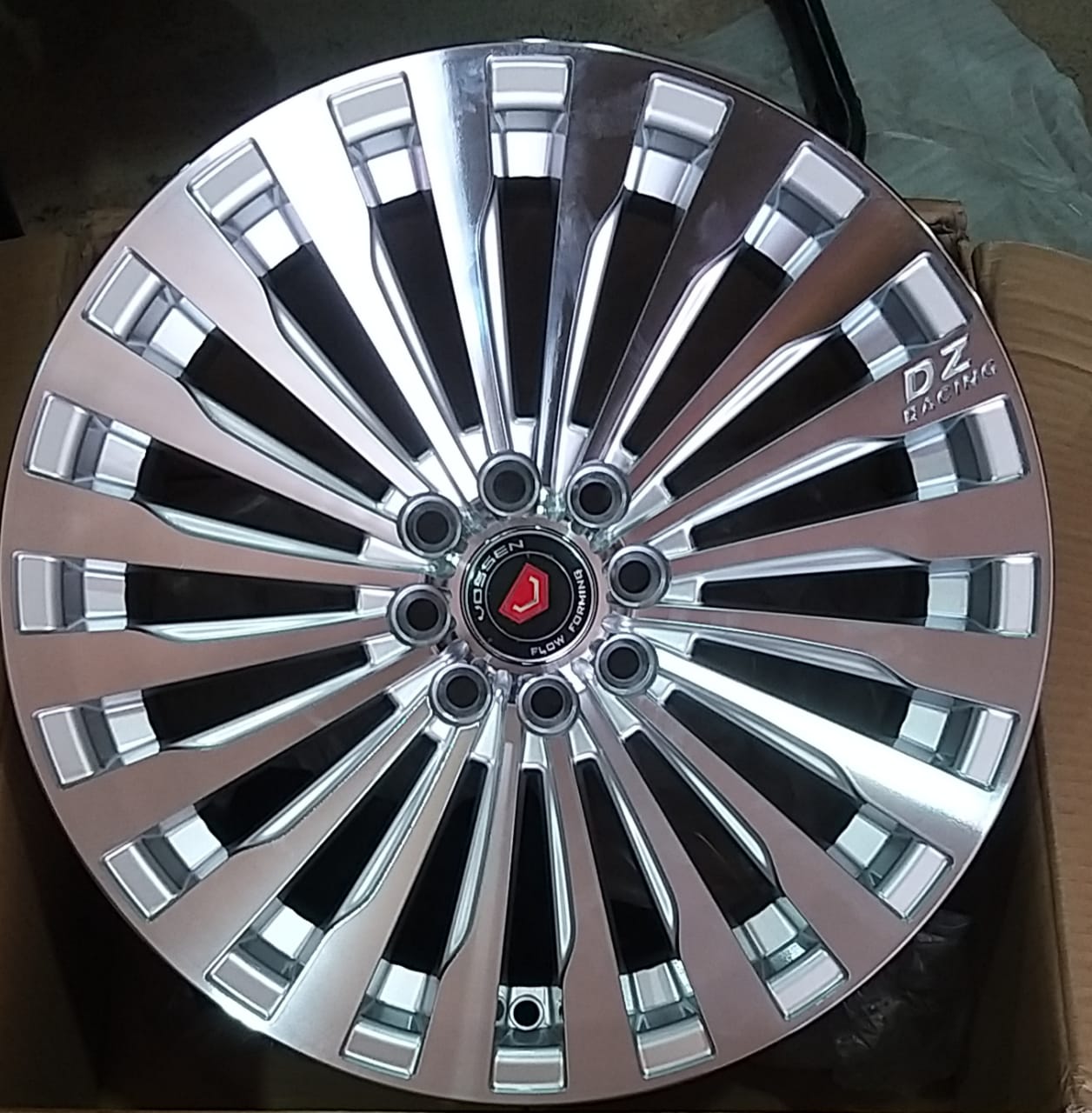 Audi Alloy
